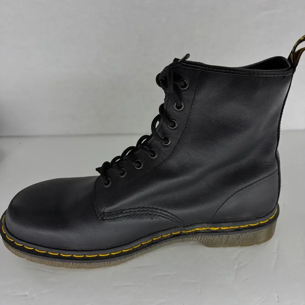 Dr. Martens classic dr