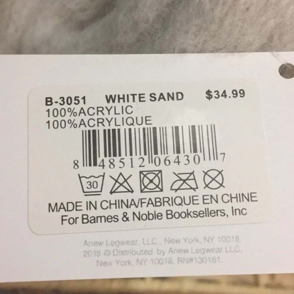 Barnes & Noble nwt fuzzy