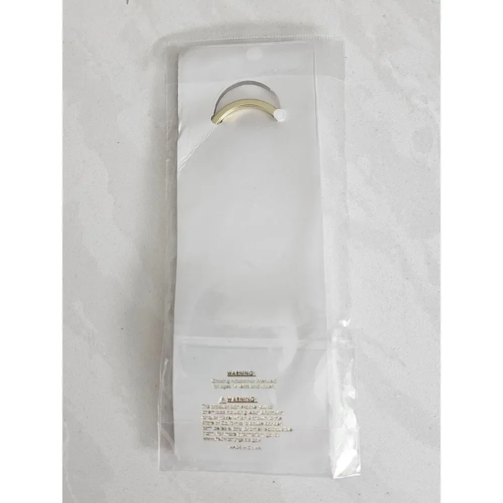 N/A elegant gold