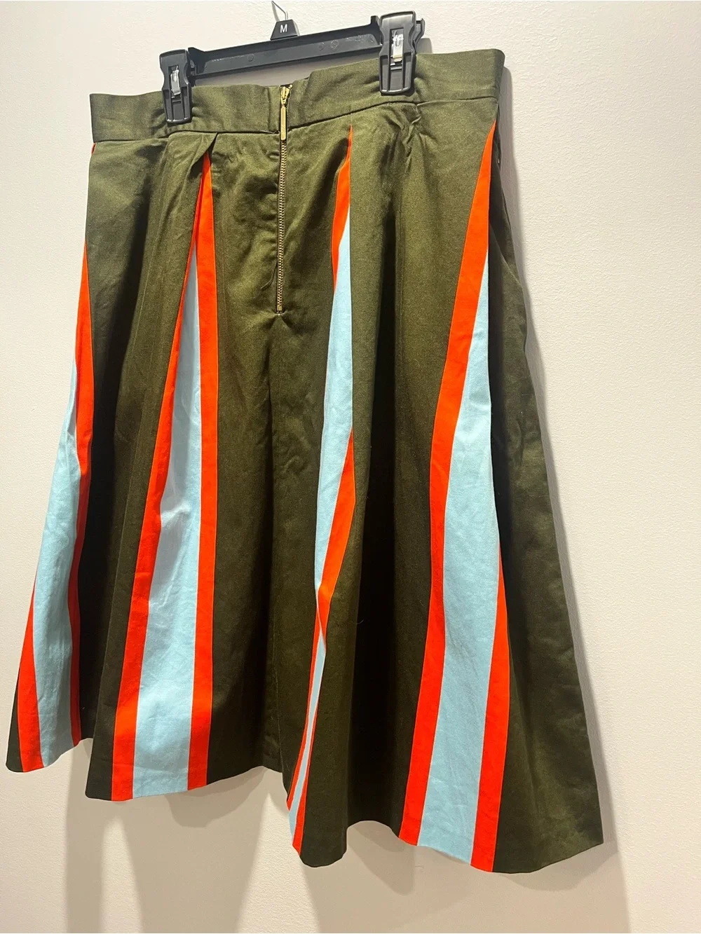 Closet pleat 10