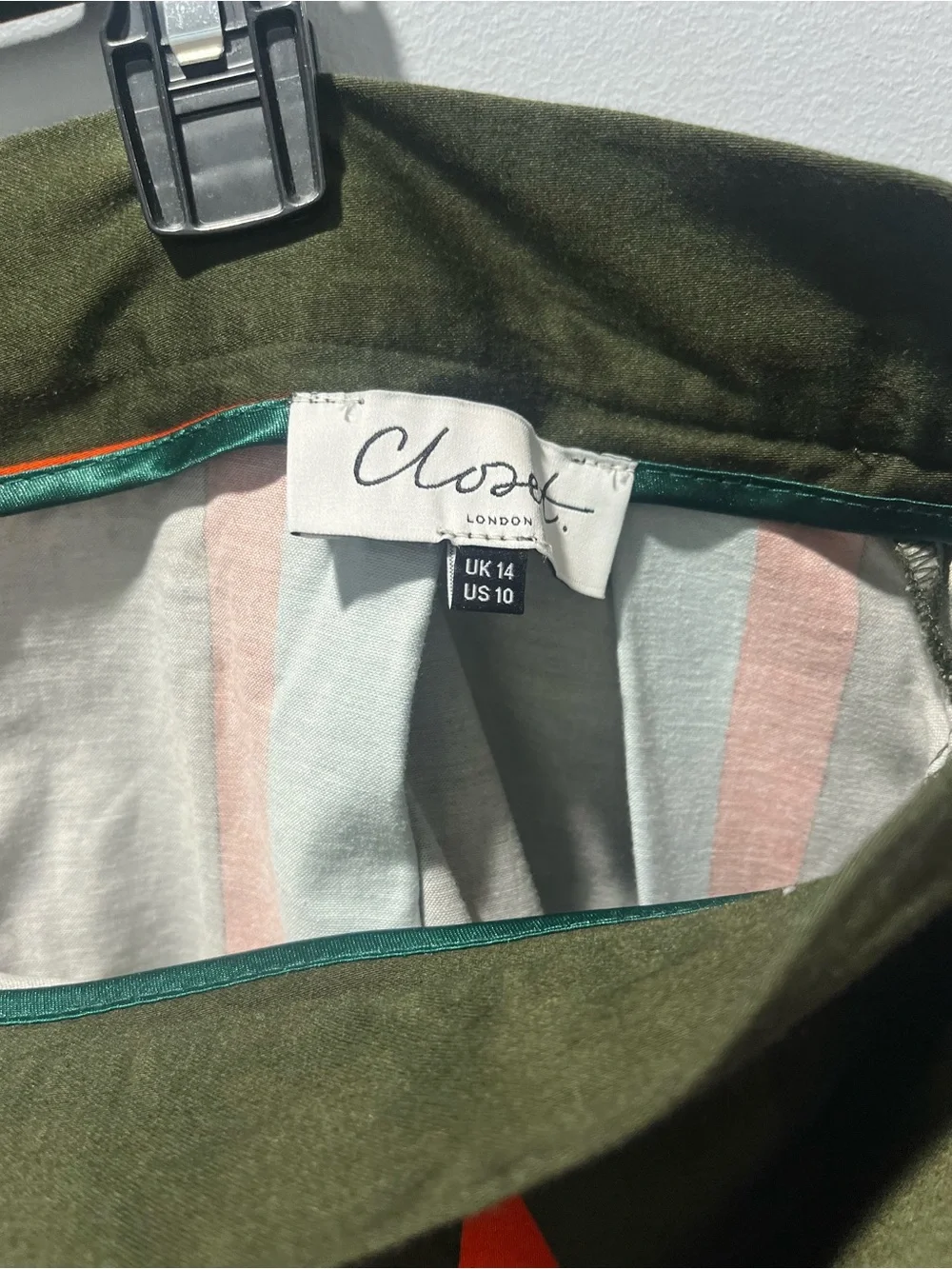 Closet bell 10