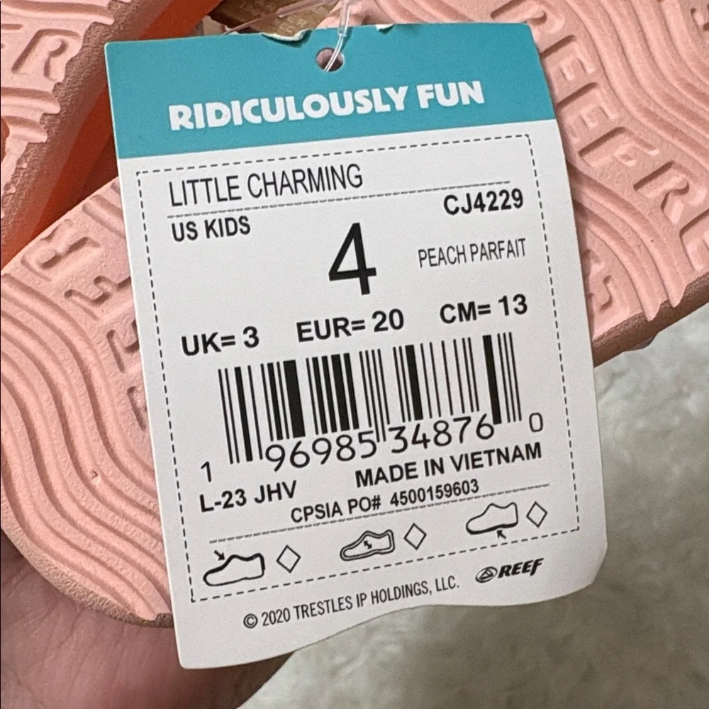 Reef nwt never