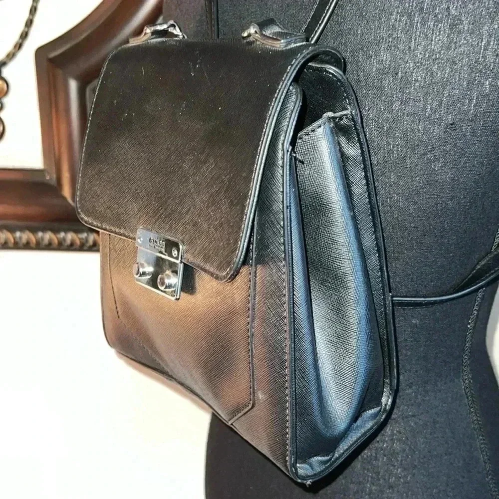 N/A vegan black