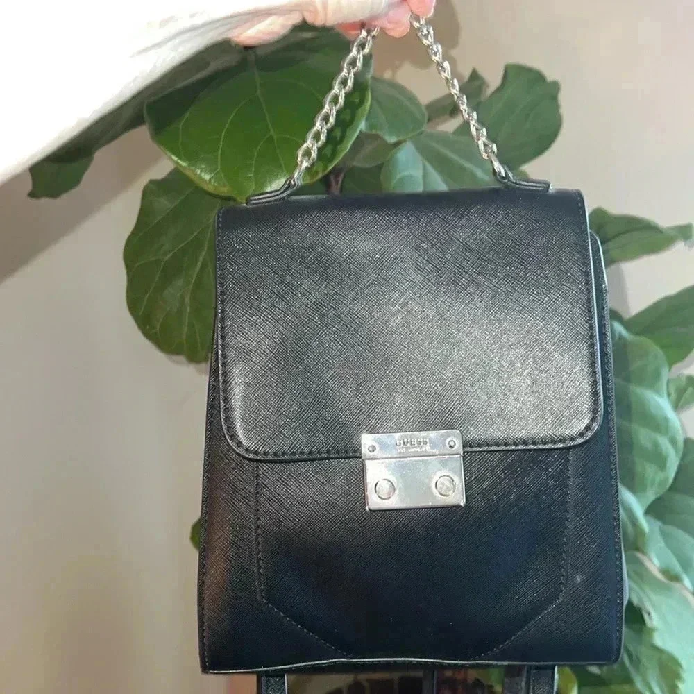 N/A vegan black