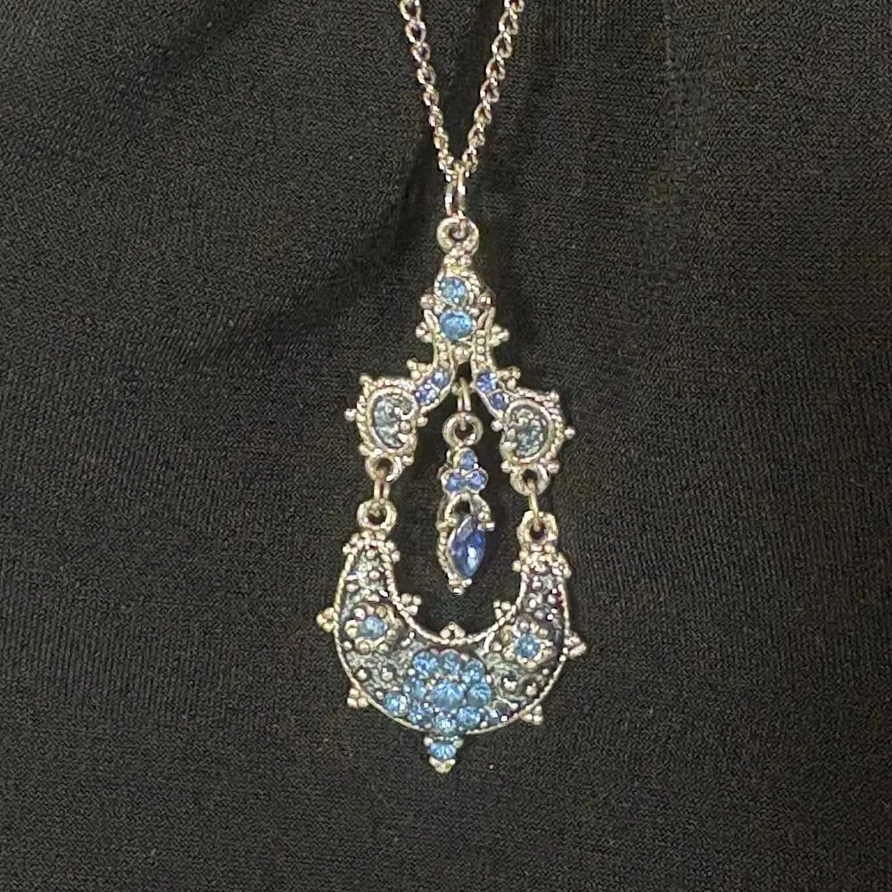 Vintage blue rhinestone