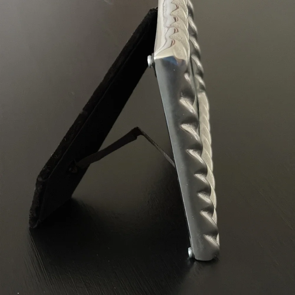 Mariposa brand new