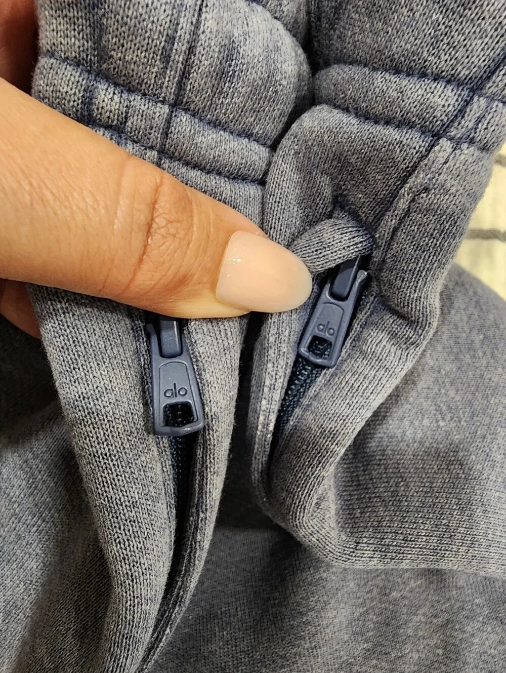 ALO Yoga review color