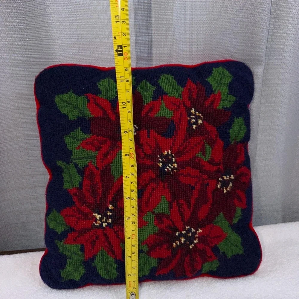 The Unbranded Brand vtg needlepoint