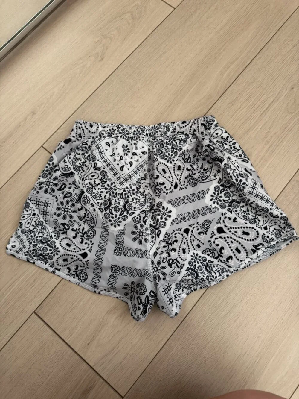 ALO Yoga lightweight high
