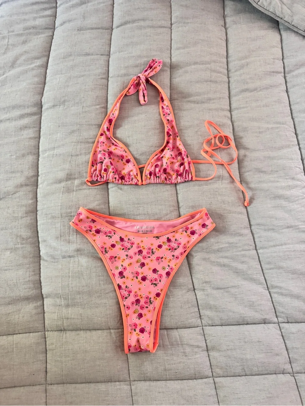 Frankies Bikinis frankies bikinis