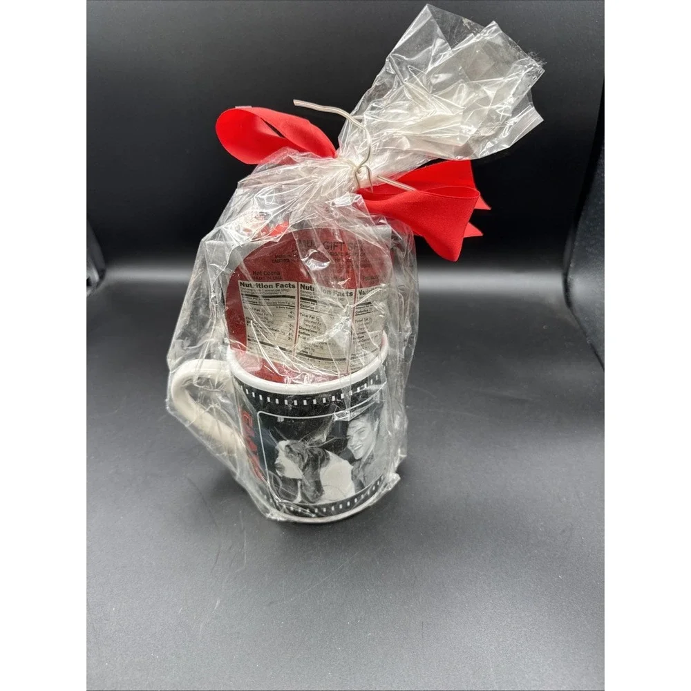 Elvis Presley Hot Cocoa Mug Gift Set Elvis Presley 2012 Hound Dog NIP HTF