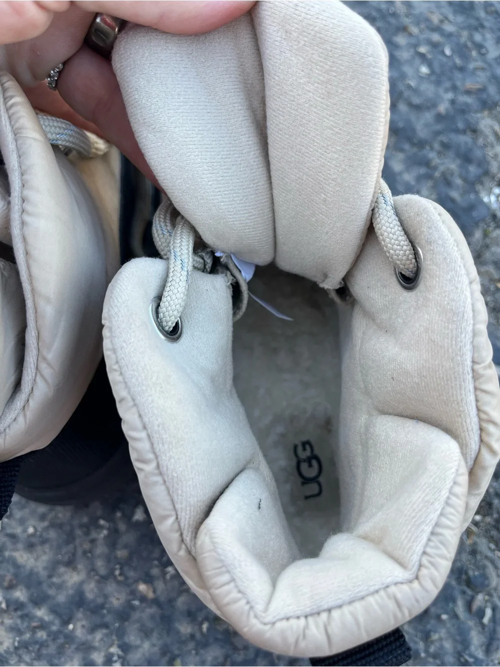 UGG warm puffer