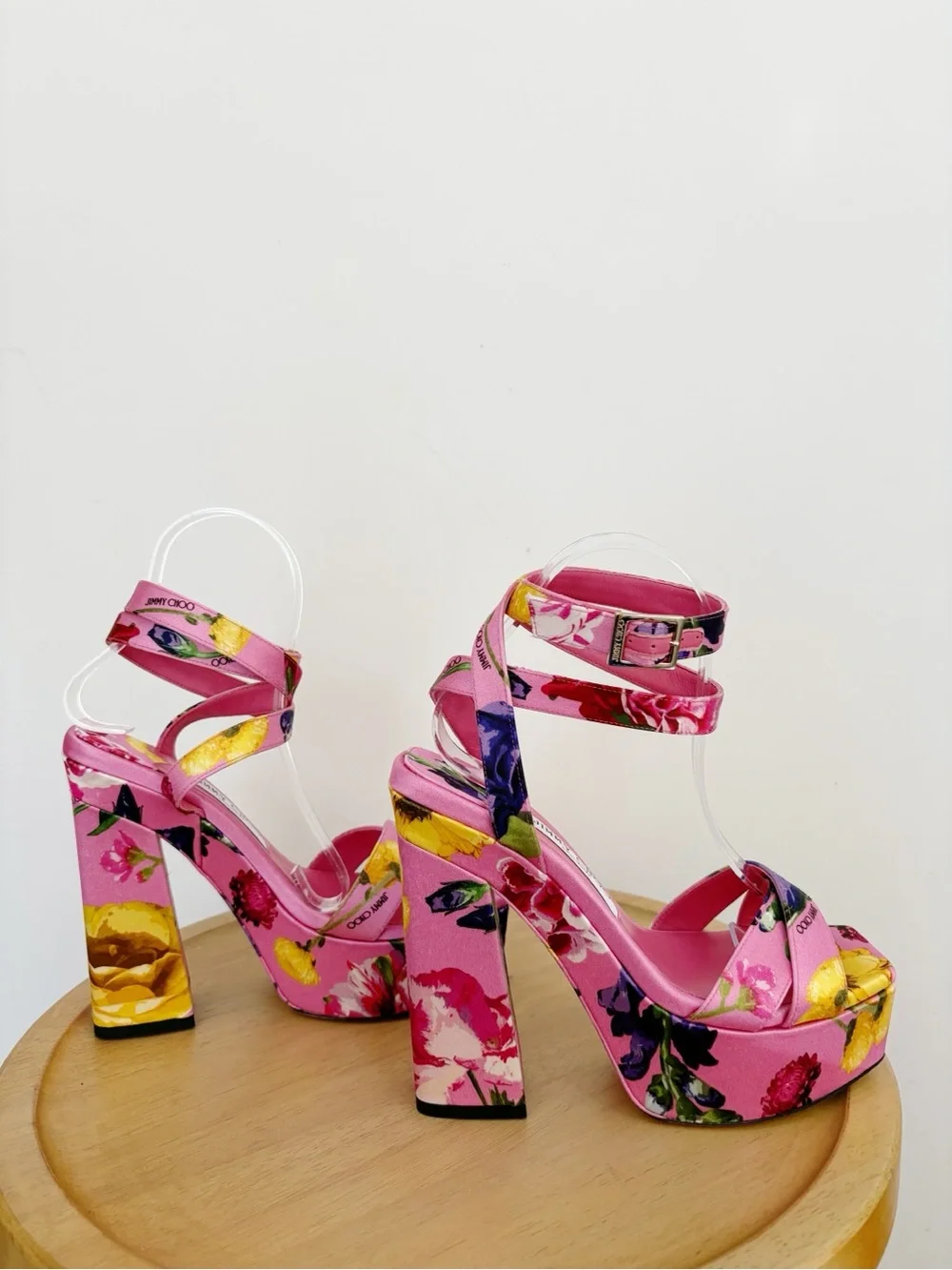 Jimmy Choo new without