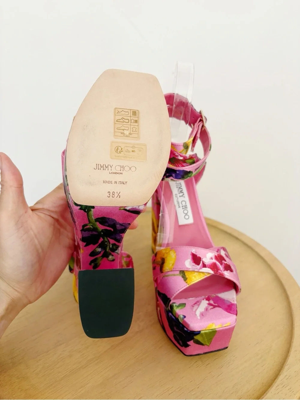Jimmy Choo new without