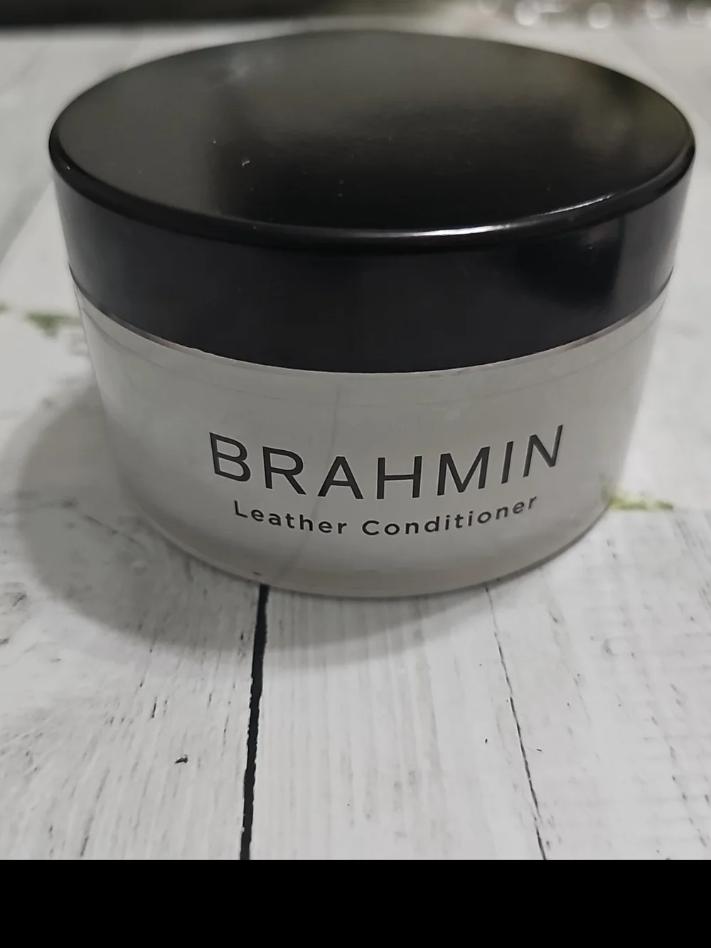 Nwt Brahmin Multicolor Leather Crossbody Wallet And BRAHMIN CONDITIONER.