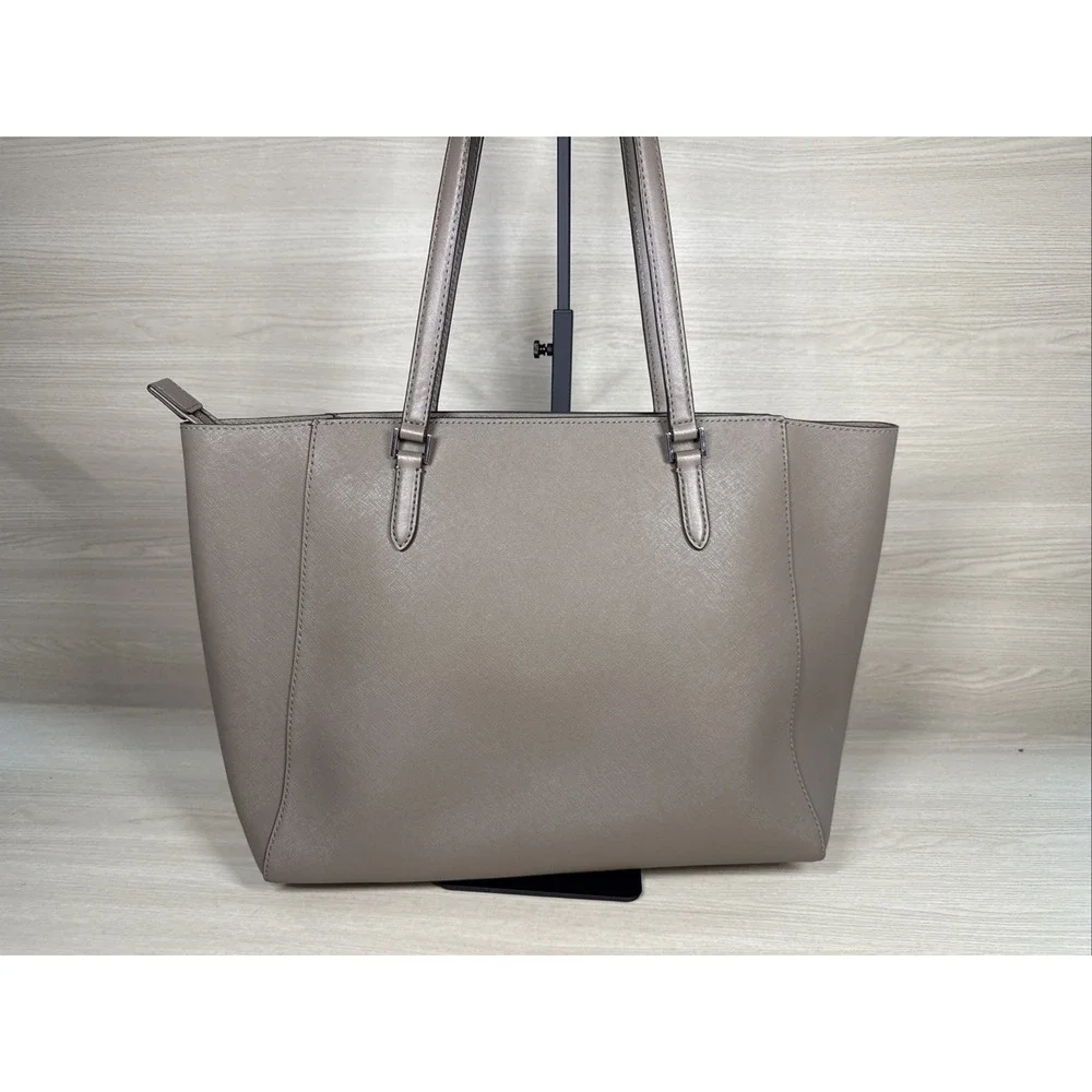 Michael Kors used excellent