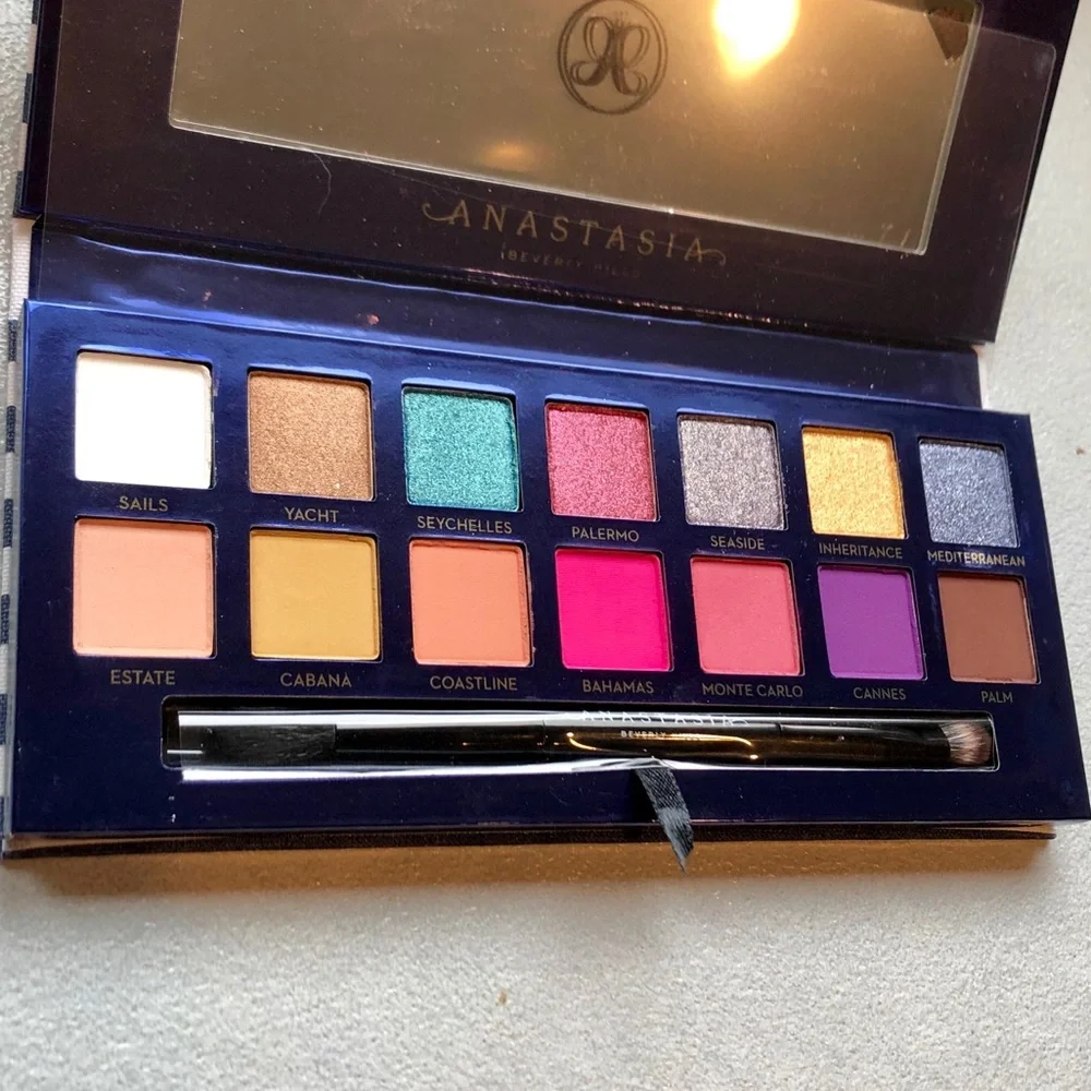 Anastasia Beverly Hills seaside peachy