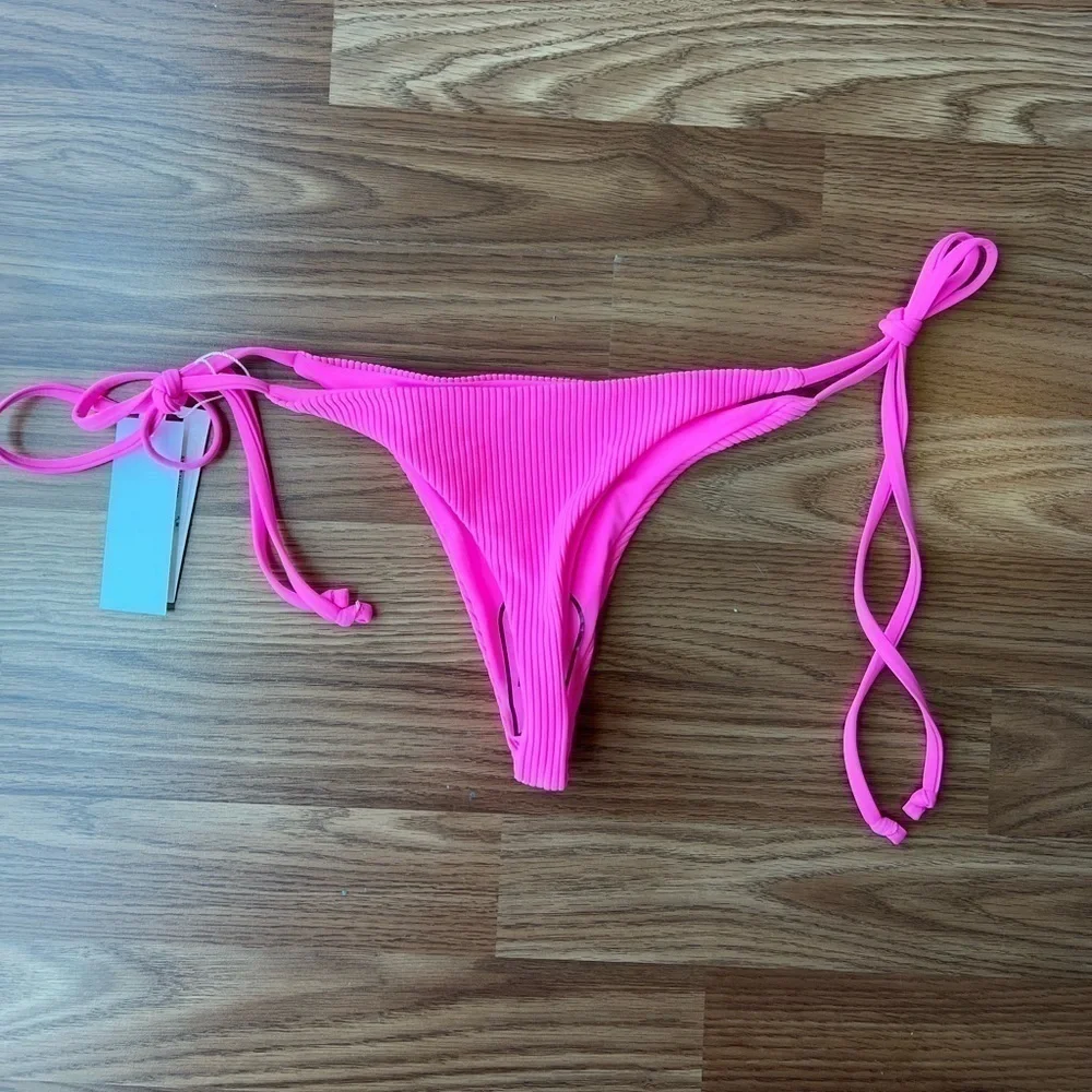 Frankies Bikinis frankies bikinis
