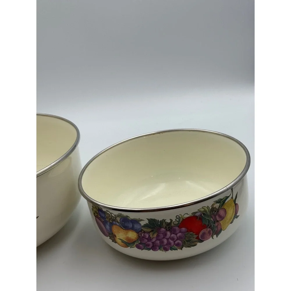 Cornucopia vintage enamel