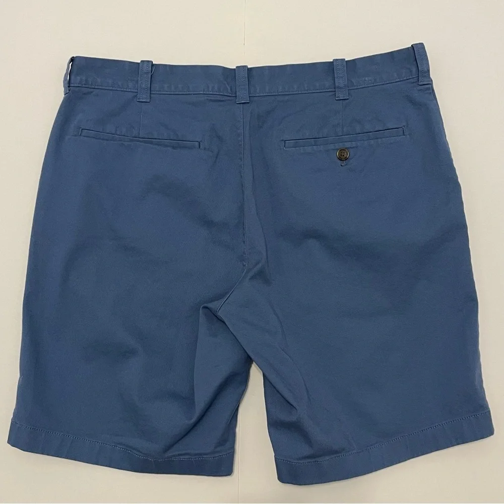 J. Crew Men's Classic Flat-Front Blue Chino Shorts Size 35