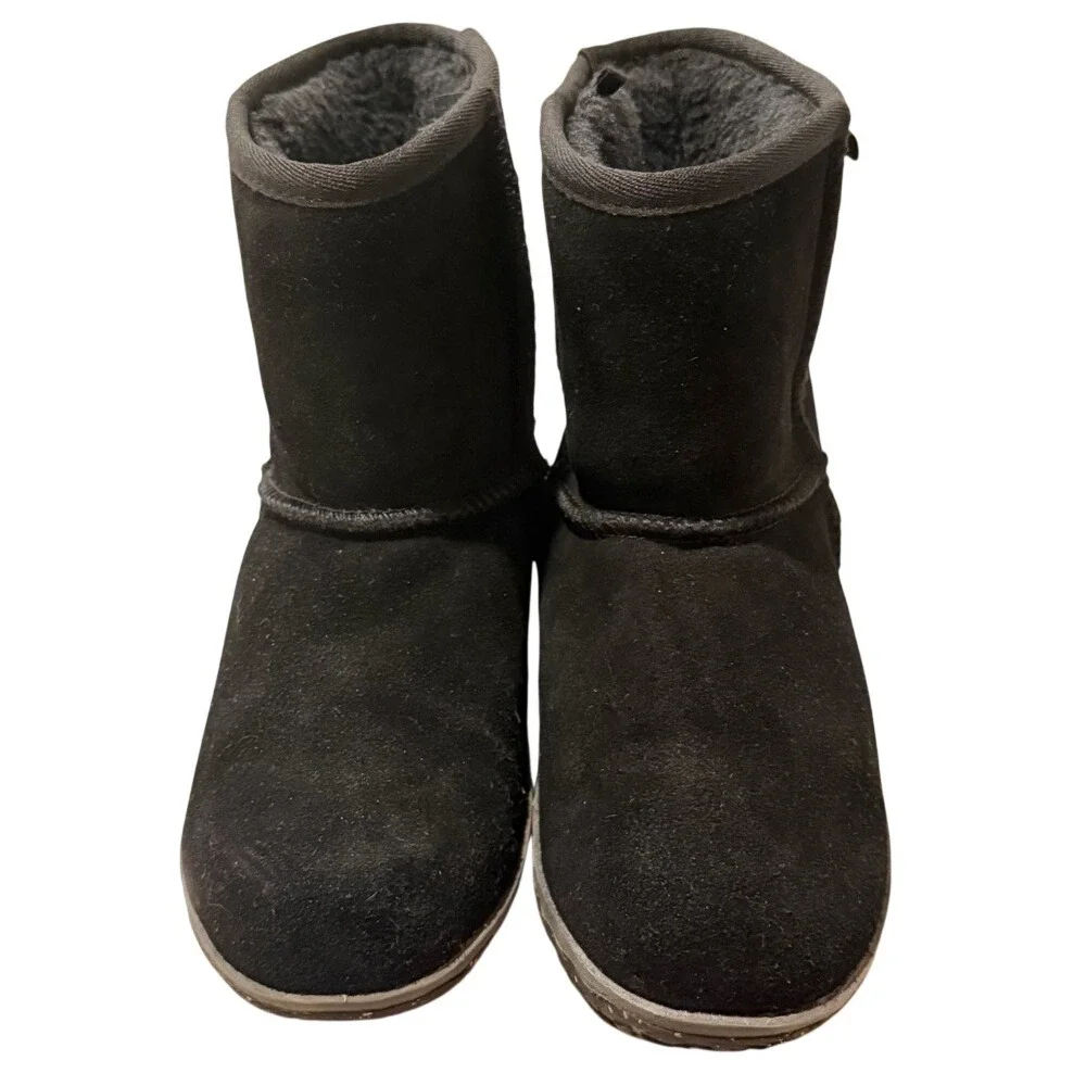 Minnetonka classic black