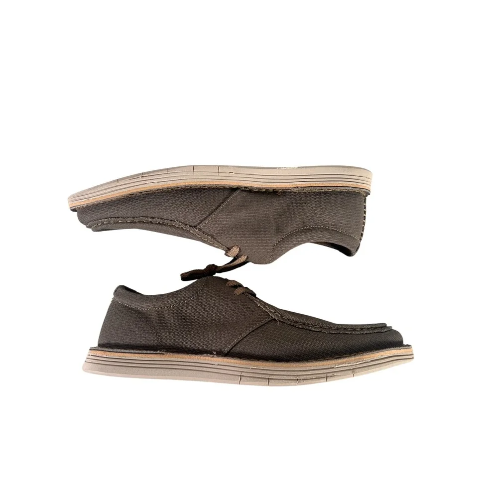 Clarks brand new