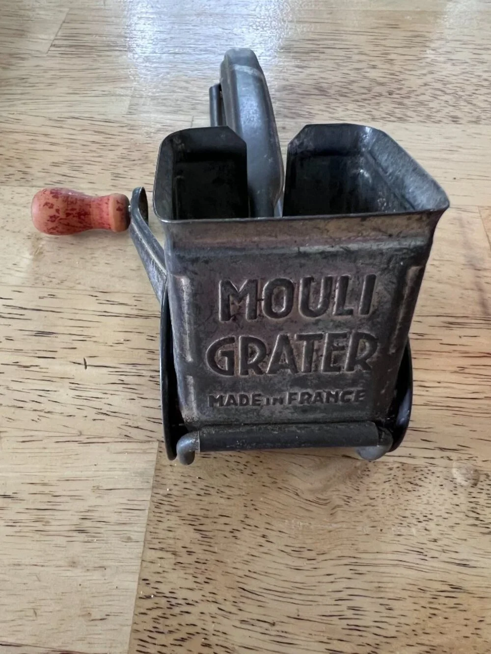 MOULI this vintage