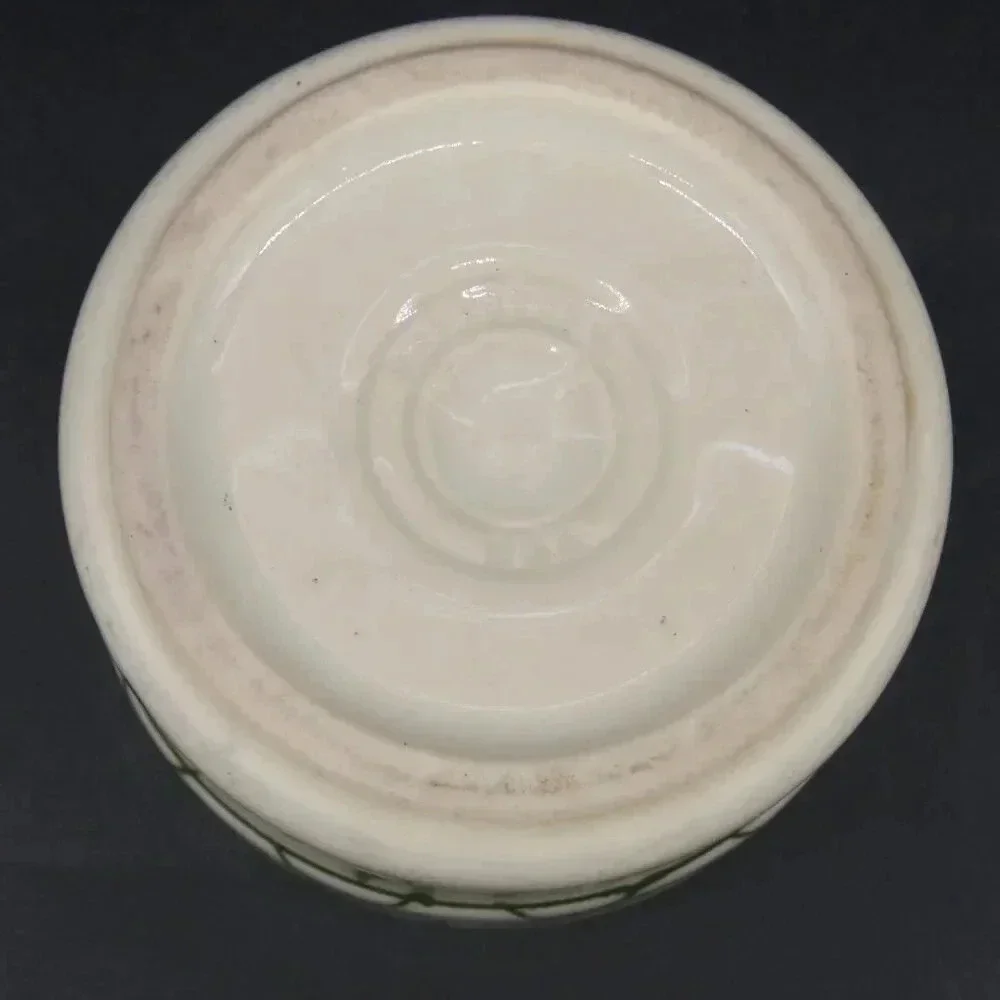 Hartstone pottery bowl