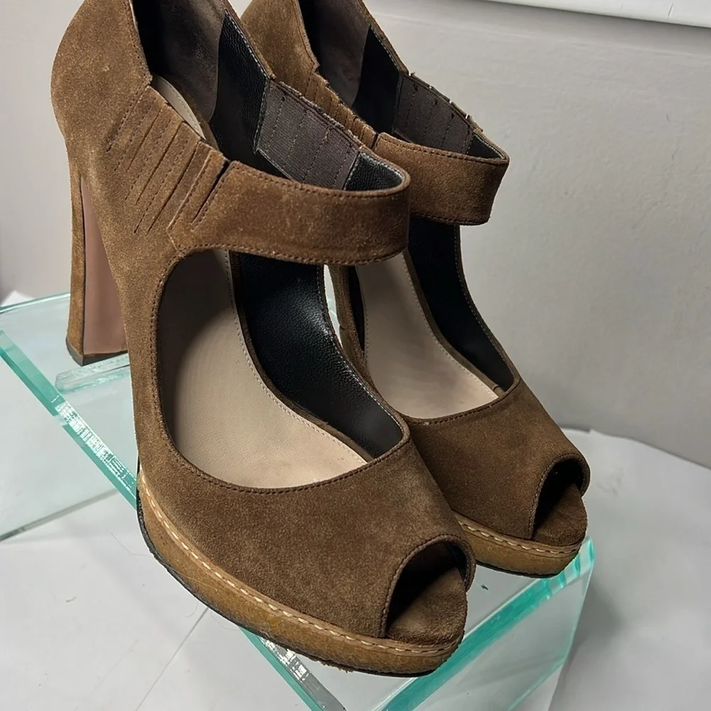 Prada this beautiful