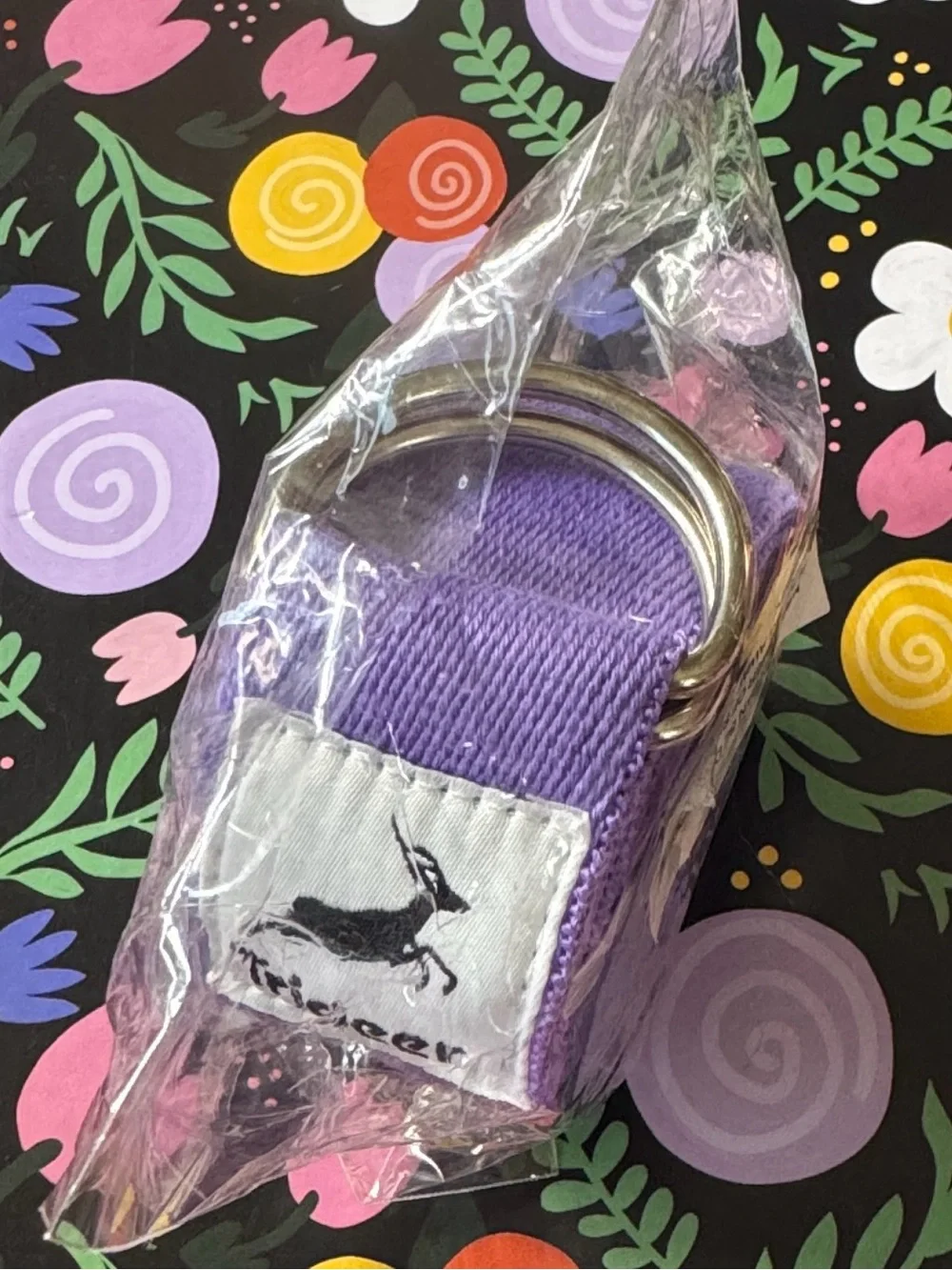 NWT & wrapping TRIDEER extra long purple leash. It measures 95” in total.