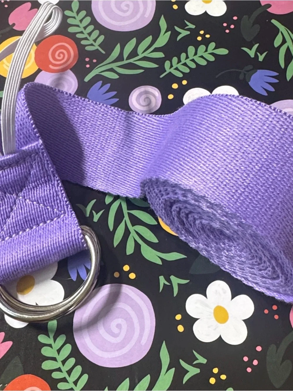 NWT & wrapping TRIDEER extra long purple leash. It measures 95” in total.