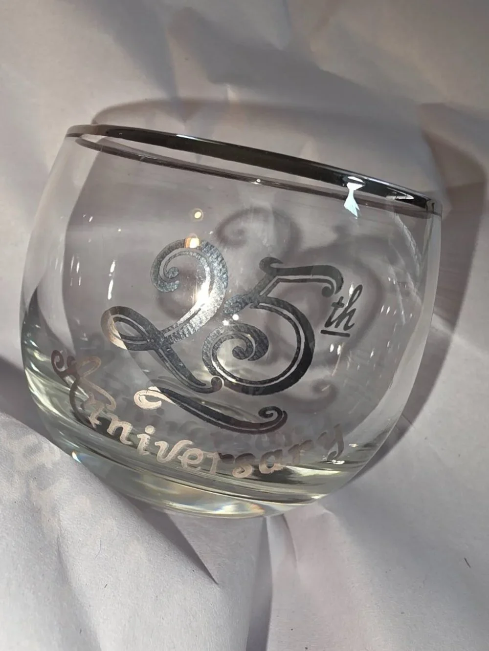 N/A centerpiece table