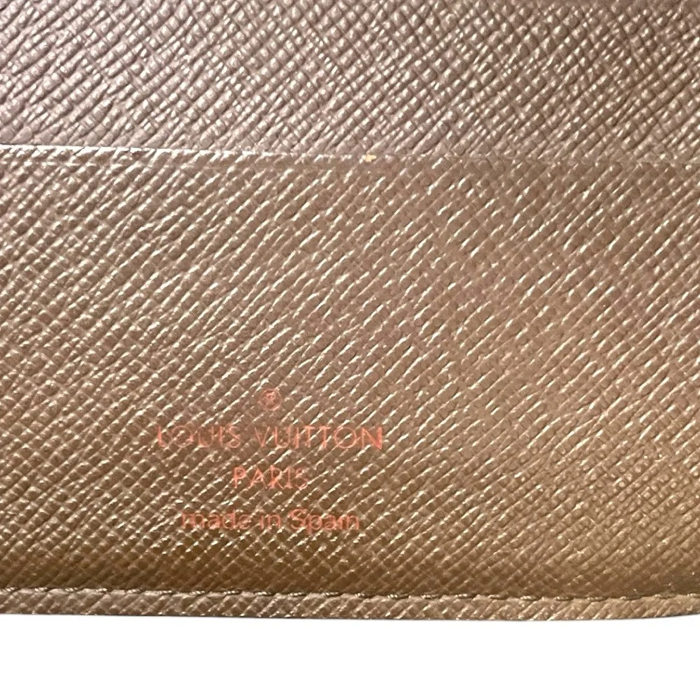 Louis Vuitton structurally vuitton owned