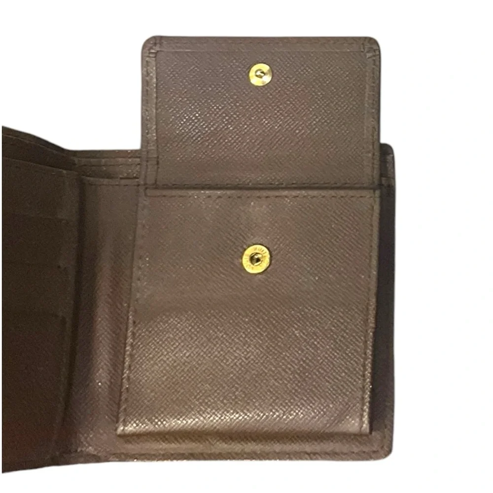 Louis Vuitton timeless ~0 features