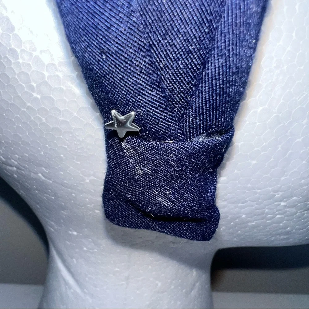 Claires comfortable navy