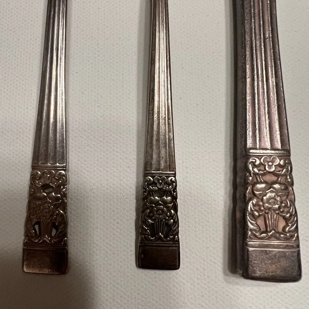 Oneida antique coronation