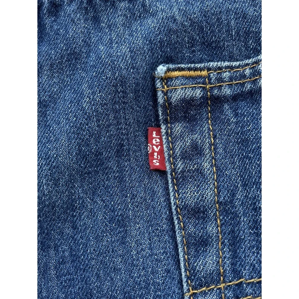 Levis good happy