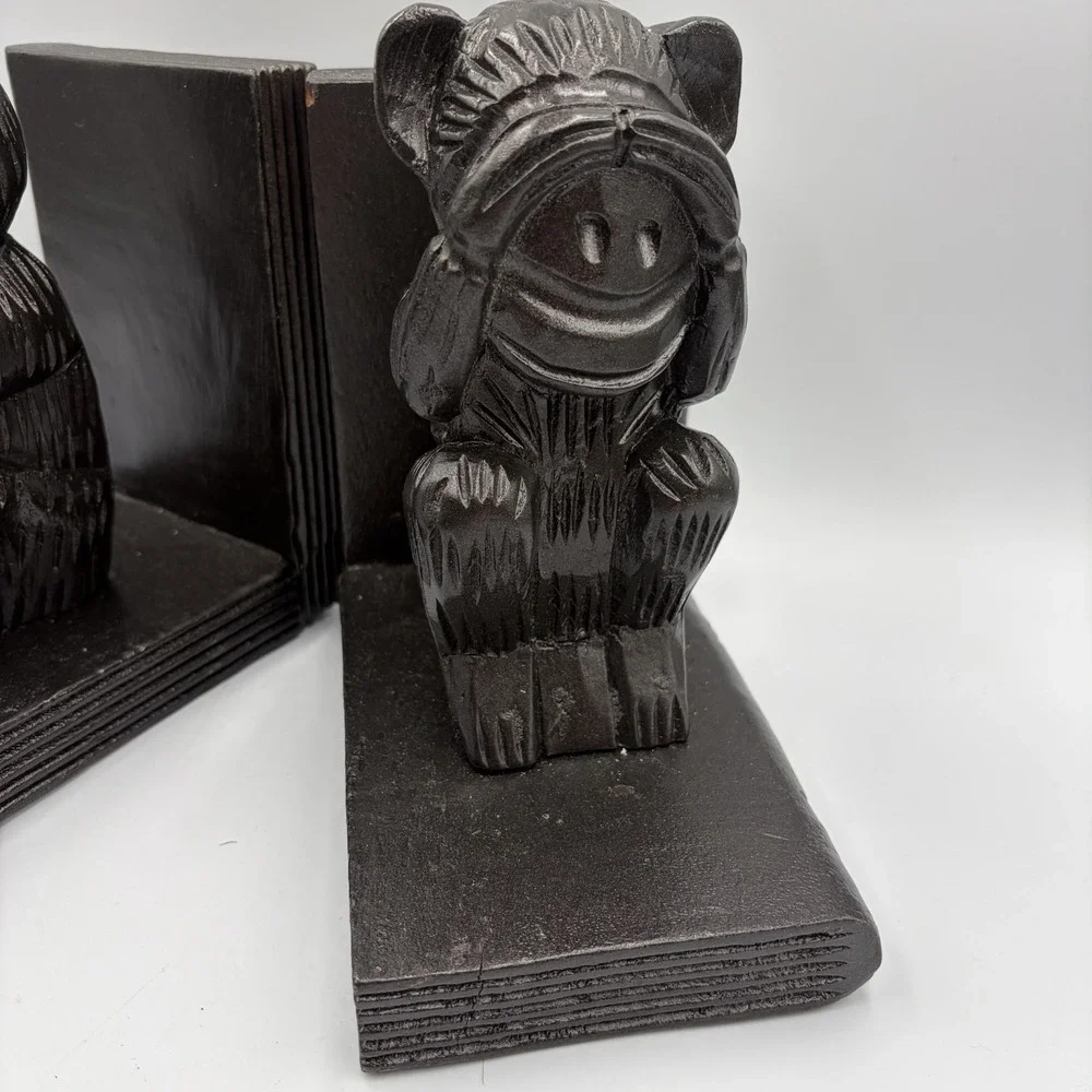 Wooden Ships sizing ends book