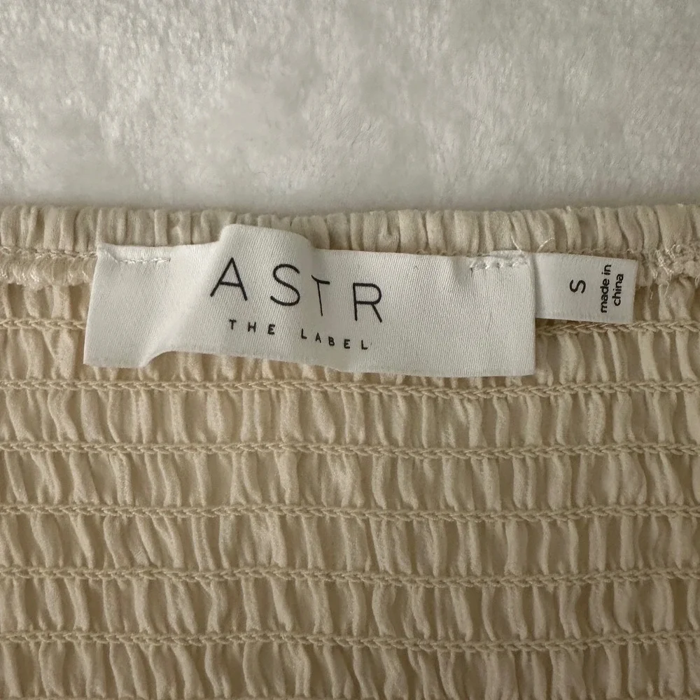 Astr revolve cream