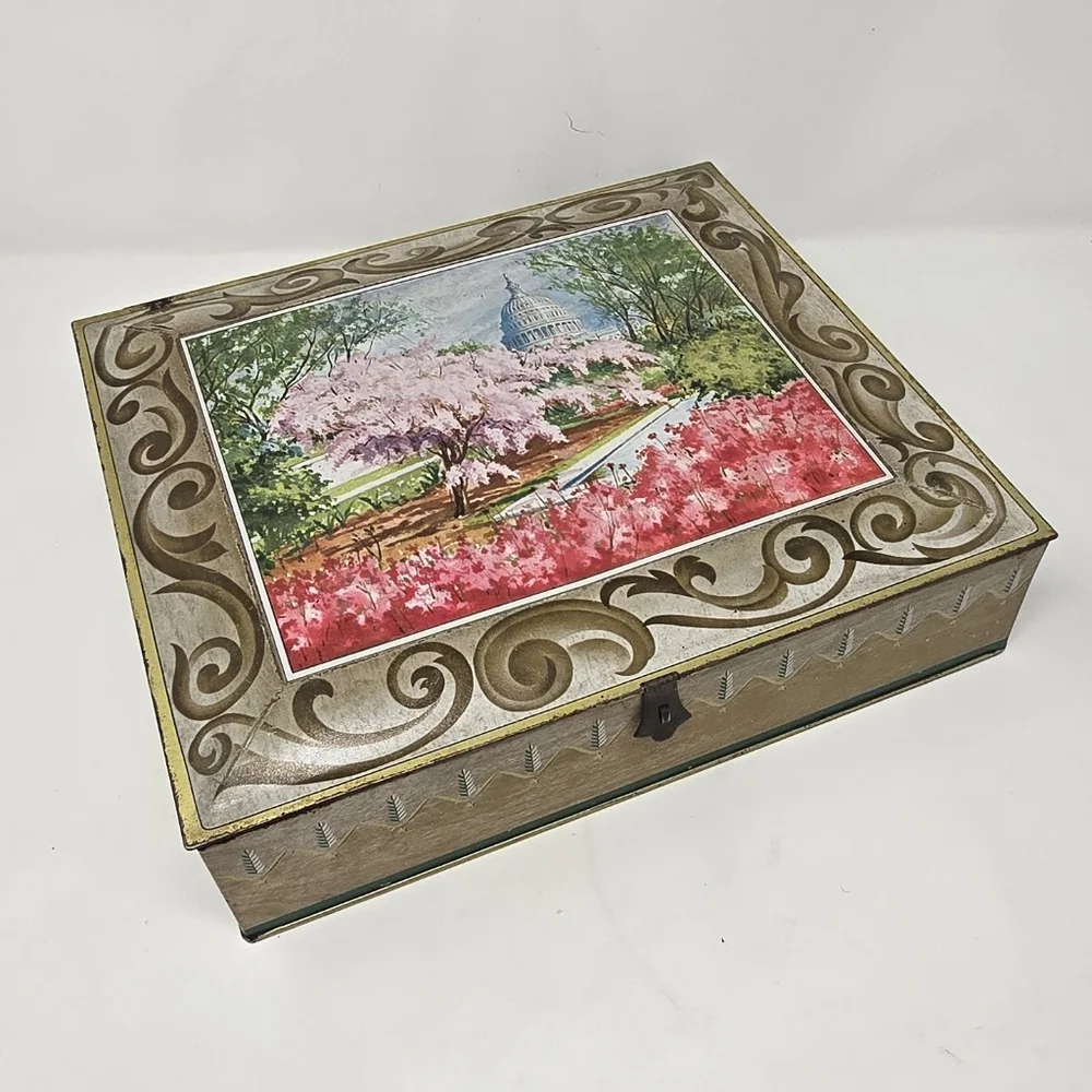 Vtg Sunshine biscuit tin box the capitol cherry trees lided scenery storage‎