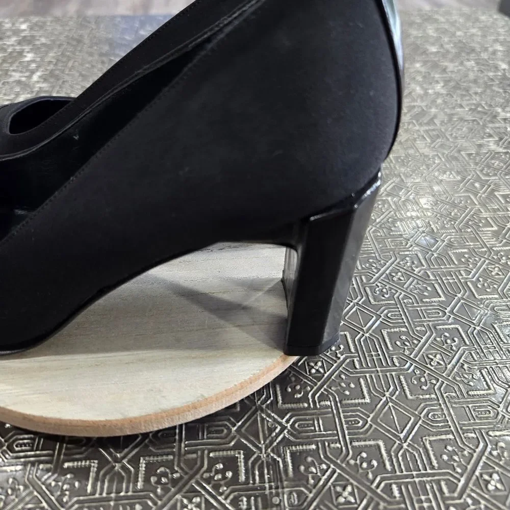 Stuart Weitzman very good