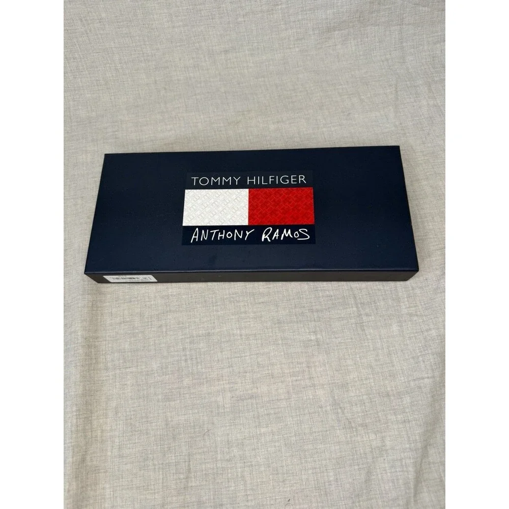 Tommy Hilfiger new box