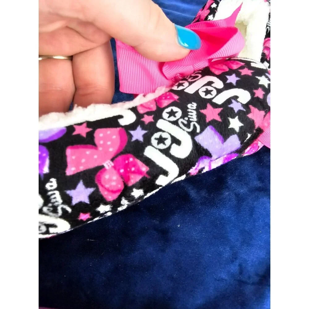 JoJo Siwa Girls Fuzzy Slipper Socks Size 9/10‎ toddler