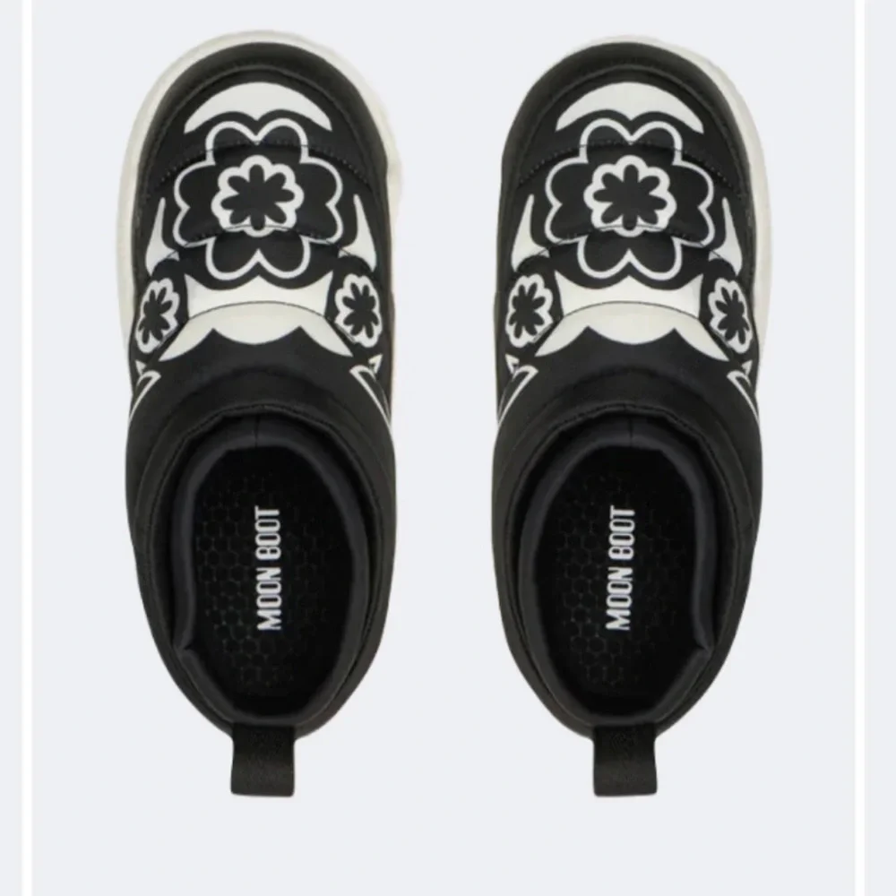 Moon Boot Park Soft Flower Women Lifestyle Shoes Black/White
