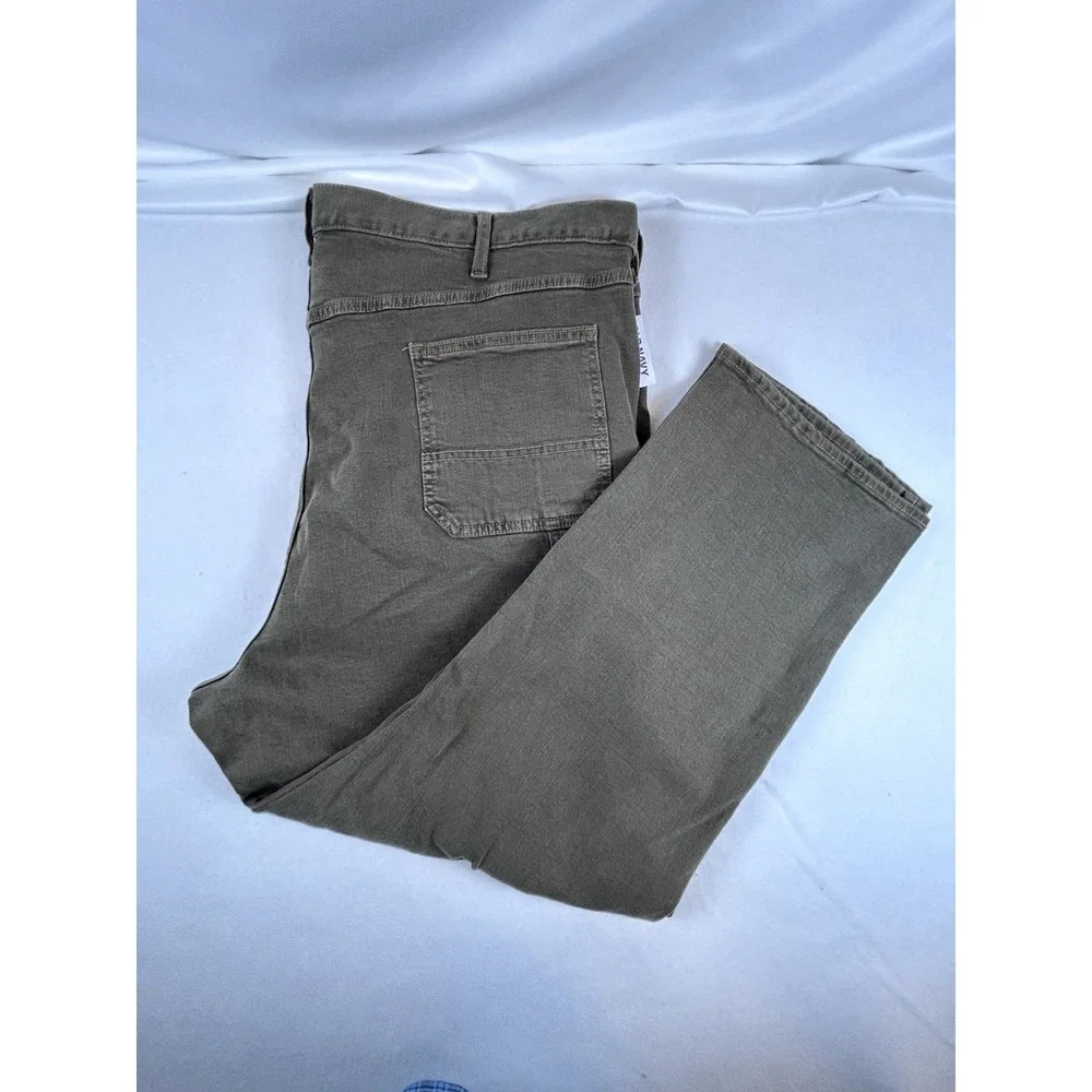 OLD Navy Straight Built In Flex Carpenter Pants Mens 48x30 NWT Brown Double Knee