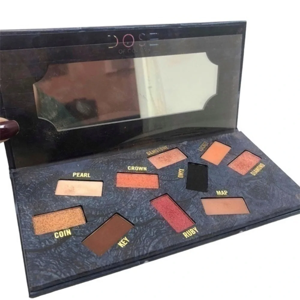 Dose of color hidden treasures eyeshadow Palette neutrals shimmers every day
