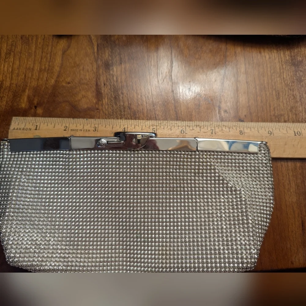 Whiting and Davis Mesh Glamorous Silver Evening Clutch Bling Collapsible