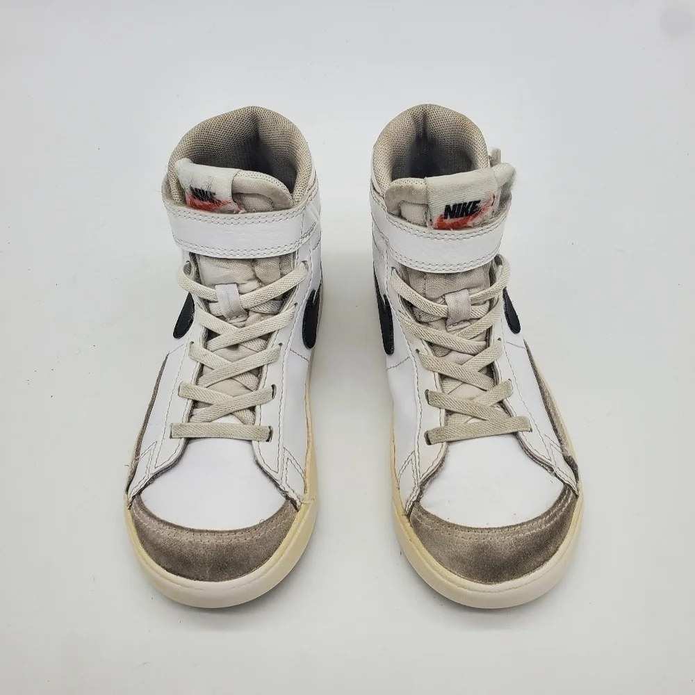 Nike blazer mid