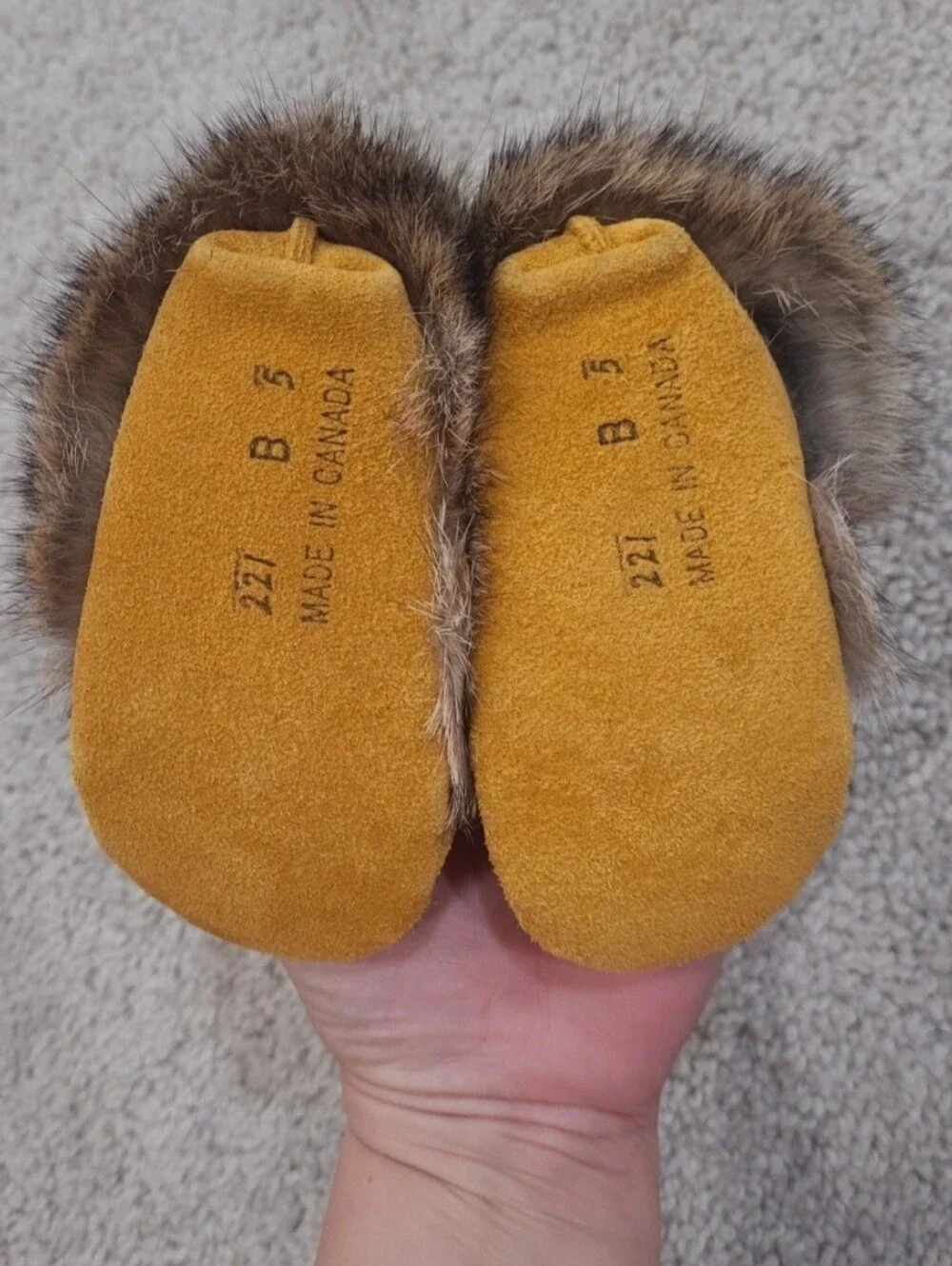 N/A kids moccasin