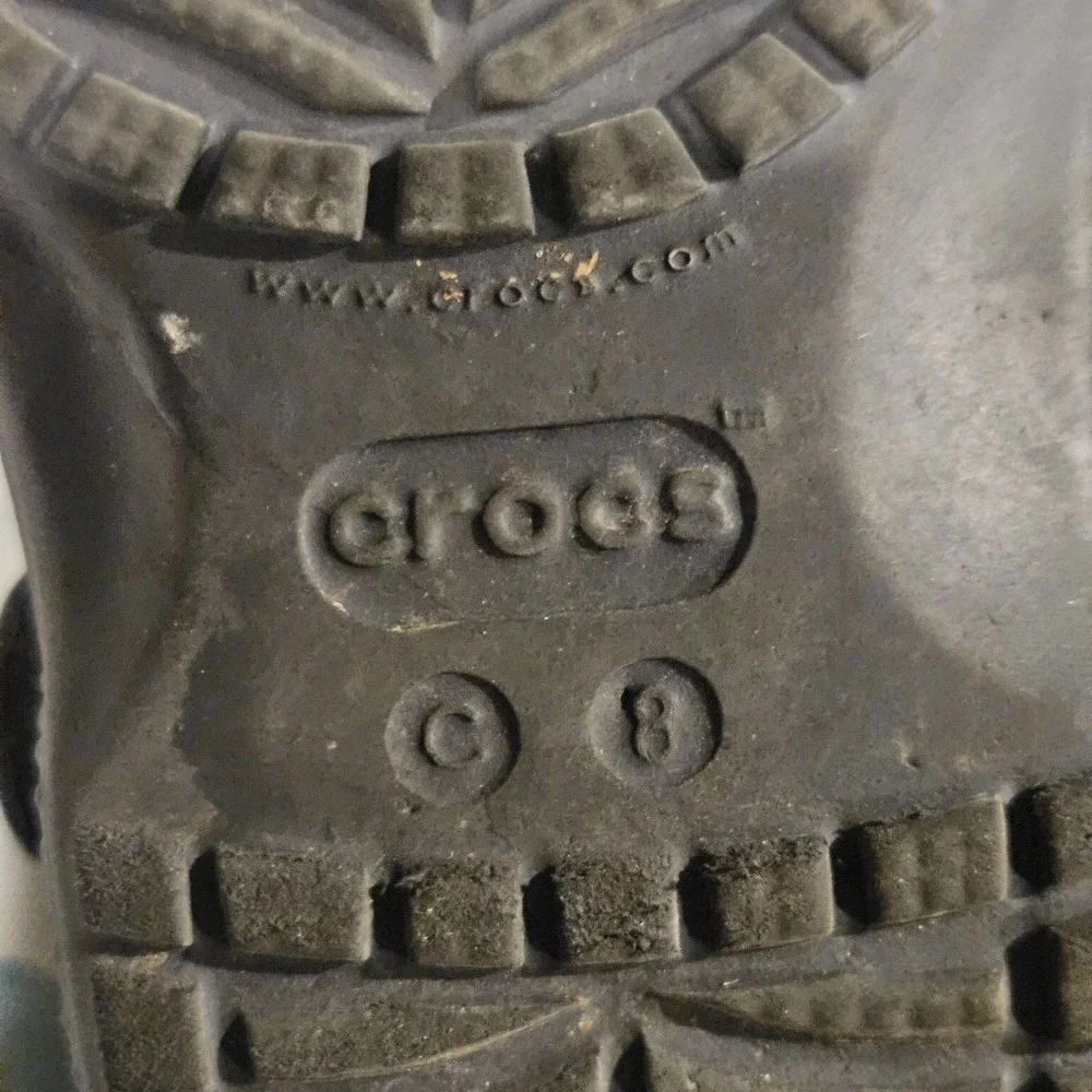 CROCS classic clog